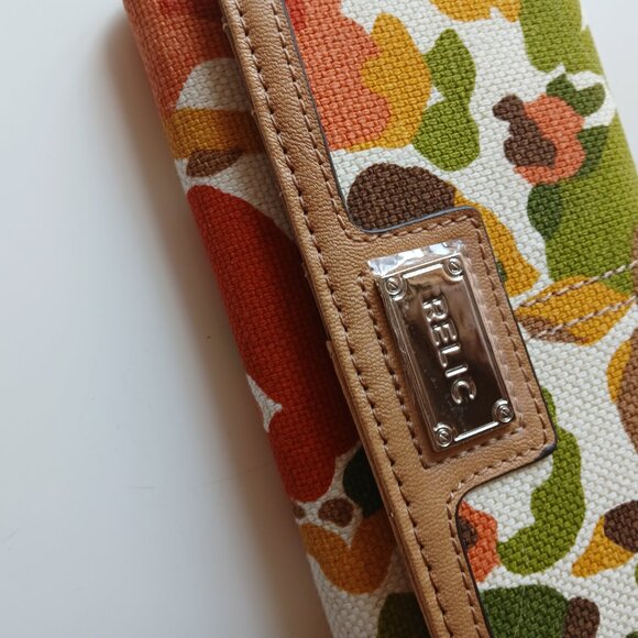 NWT Relic Wallet Vintage 1980s Colors Zip Snap Closure - Picture 5 of 8